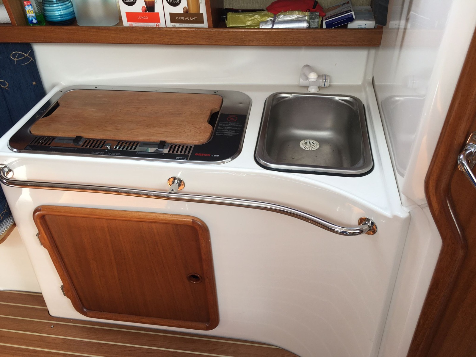 SY Delphia Sportina 760  mit 3,5 To.Trailer