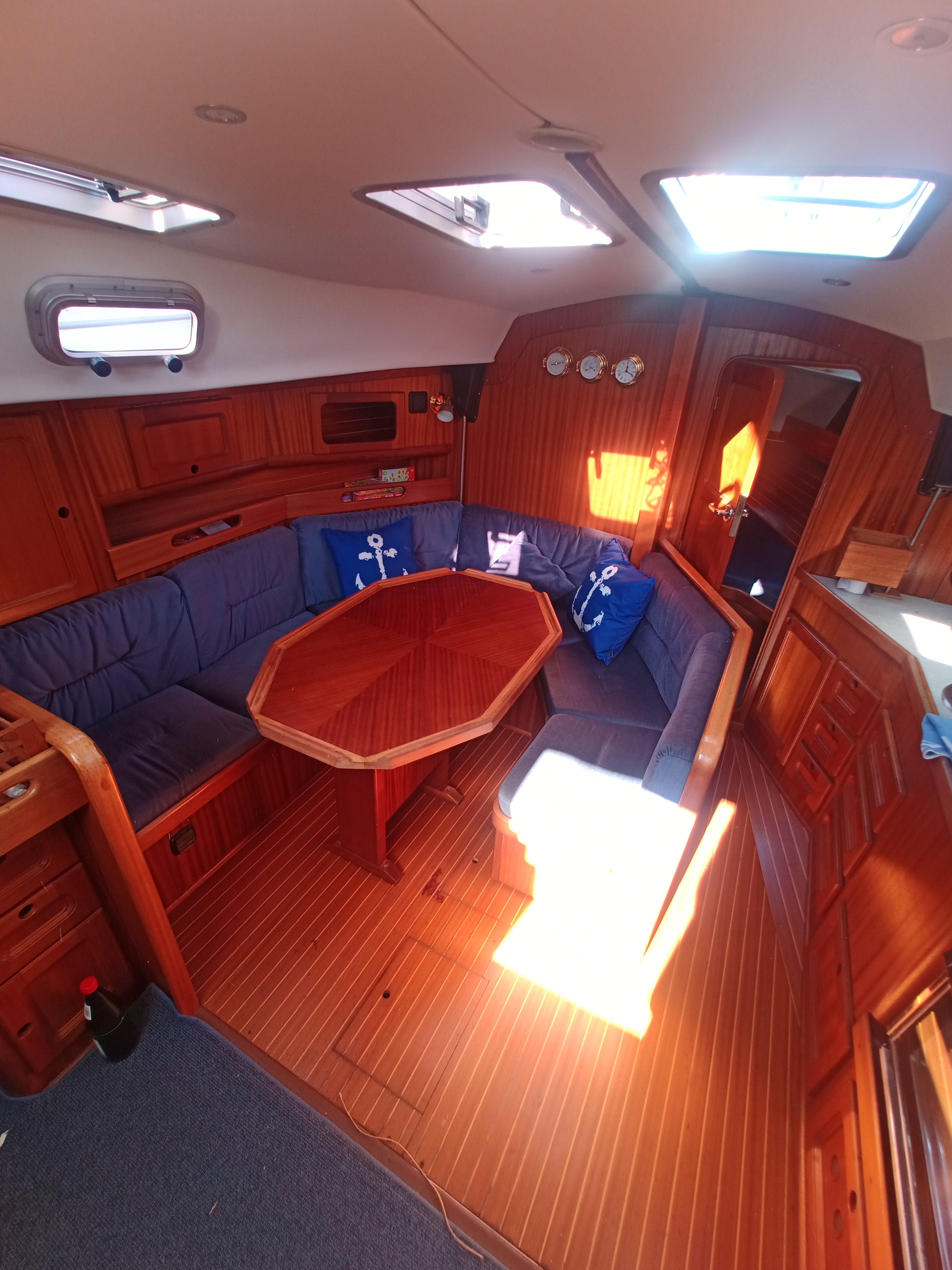 SY Bavaria 34